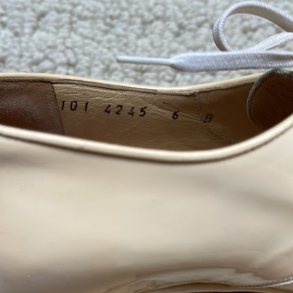 Gucci 2-Tone Patent Leather Heeled Oxfords Shoes Size 6 EUC - Picture 11 of 14